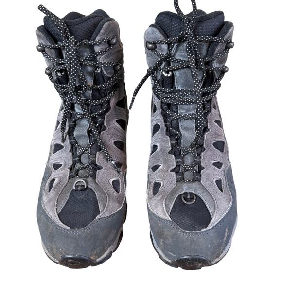Oboz Sawtooth 8" Insulated BDry Hiking Boots Mens SZ 10.5 Camping Work Gorpcore - Picture 1 of 11